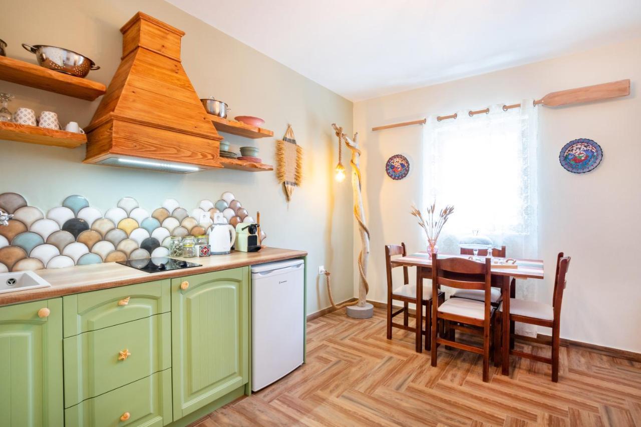 Gorgona Blue Apartments Карпатос Экстерьер фото